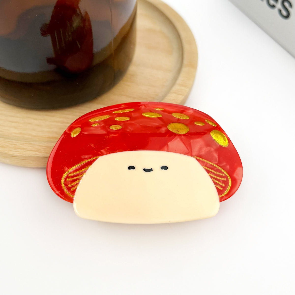 Fat Mushroom Claw Hair Clip