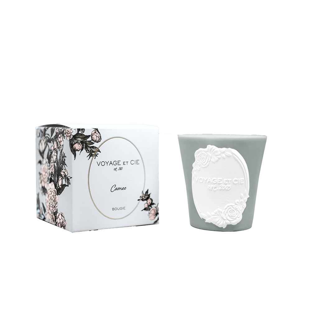 Cameo candle gift set: floral white box and dark tumbler with cameo relief
