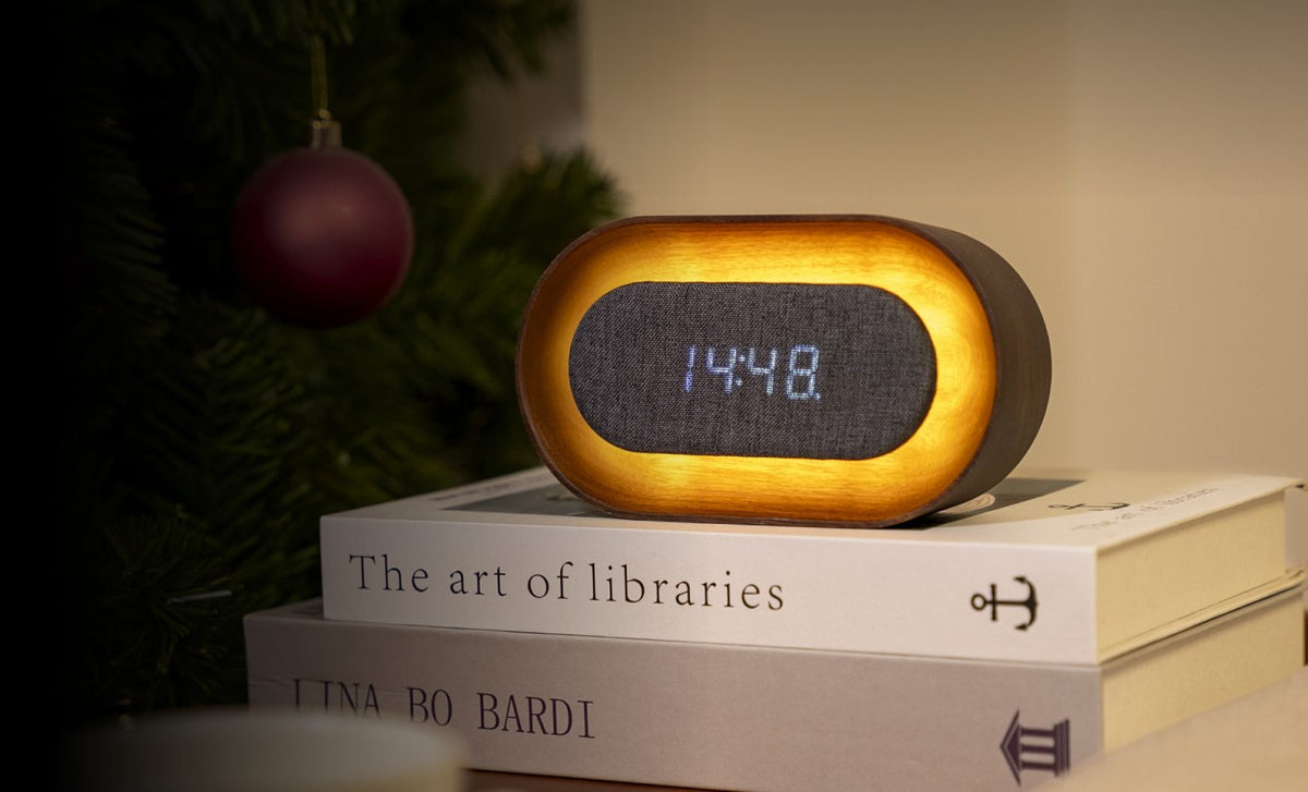 Oval Lumos Clock - Walnut