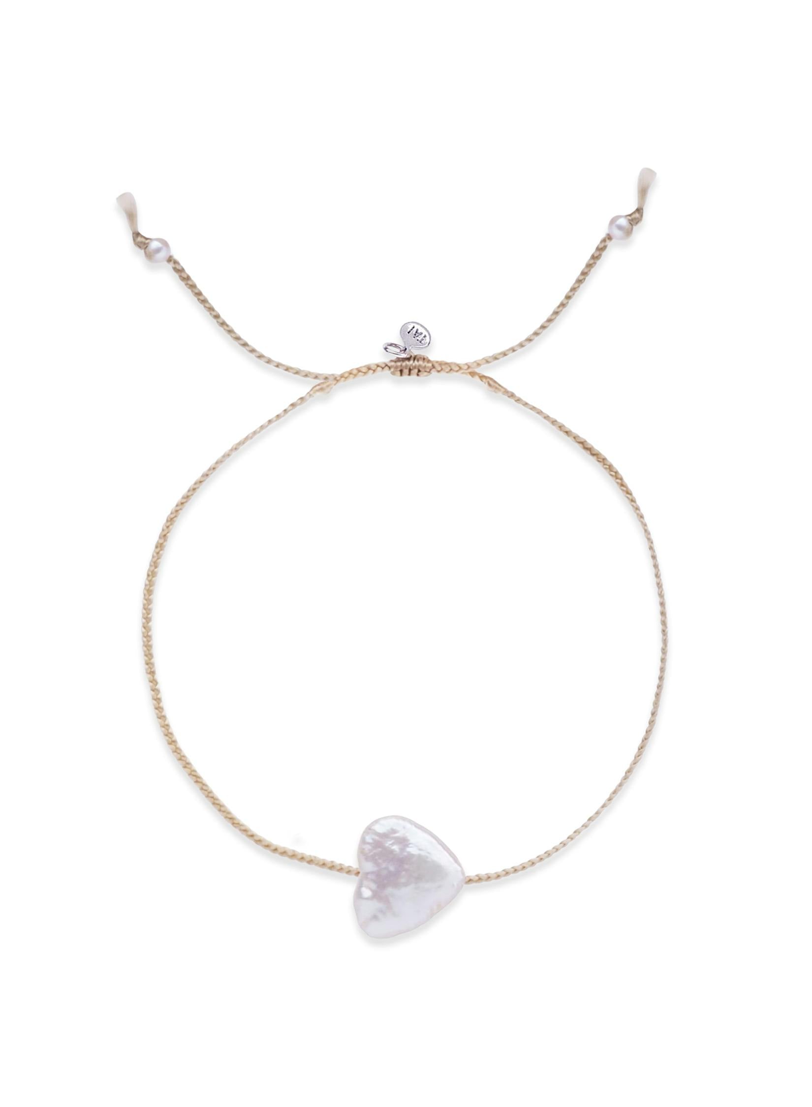 Corded Bracelet with Heart Pearl - Natural Cream
