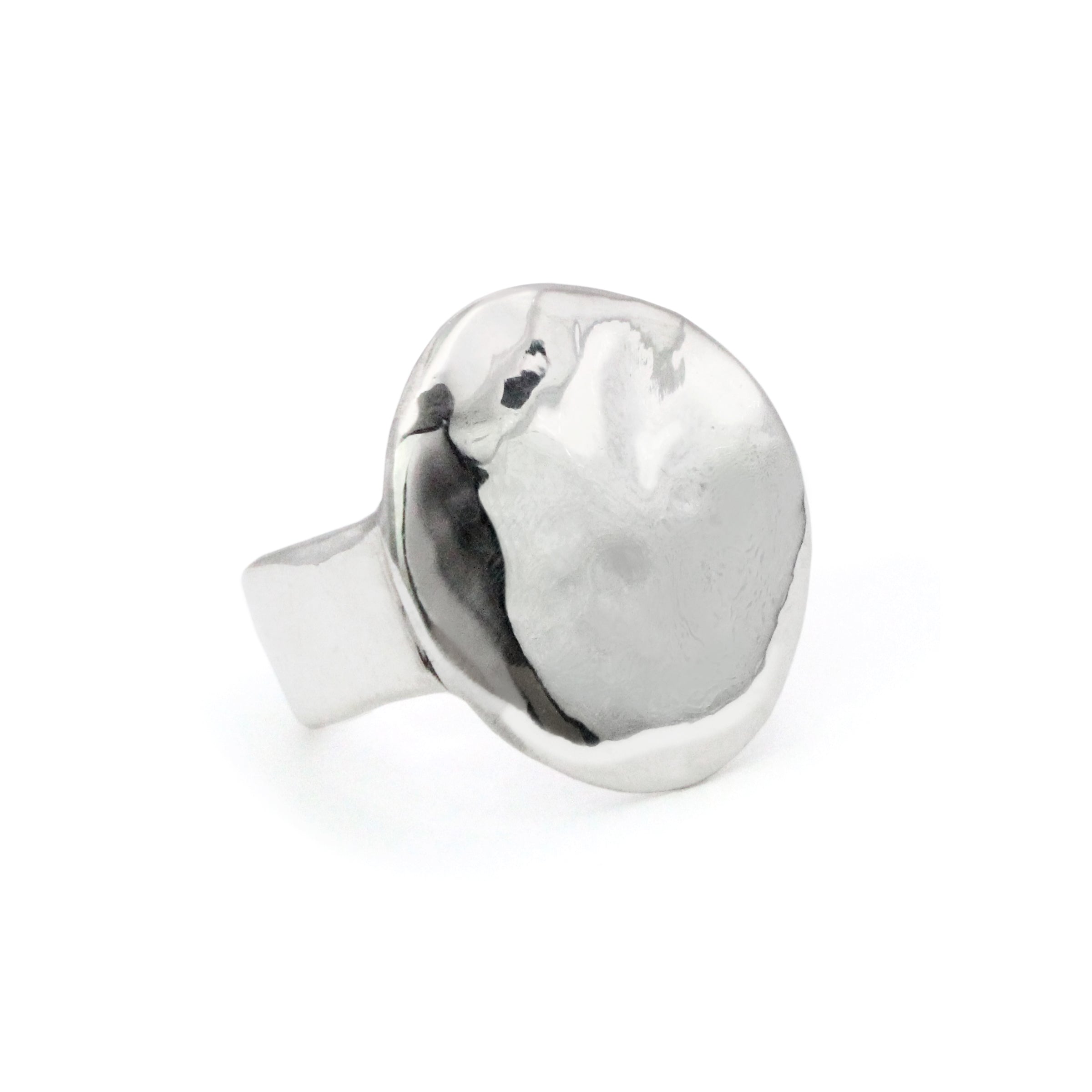 Silver hammered coin-style ring with round face and smooth band