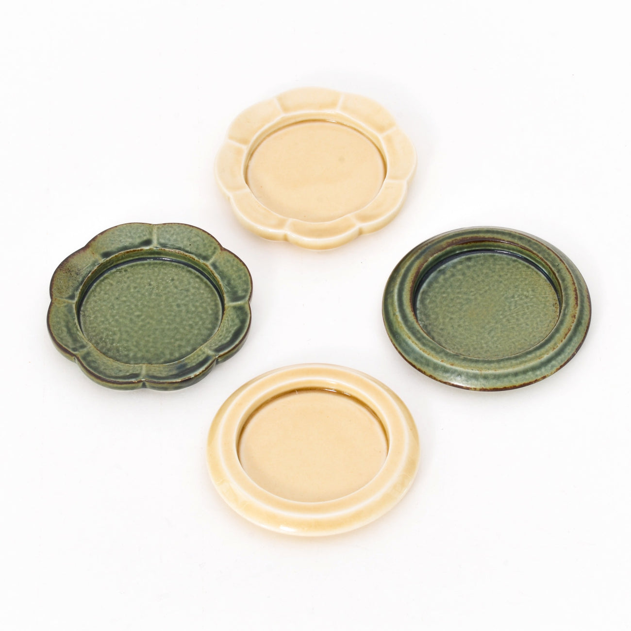 Ceramic incense tray set with round and flower shapes in green and yellow