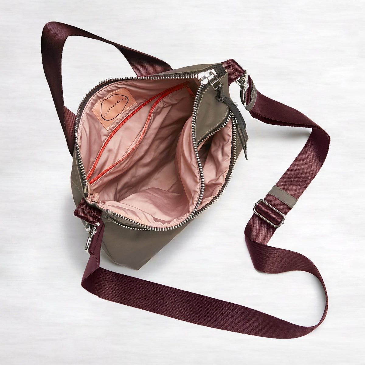 Amuse - Medium Crossbody Bag - Mocha