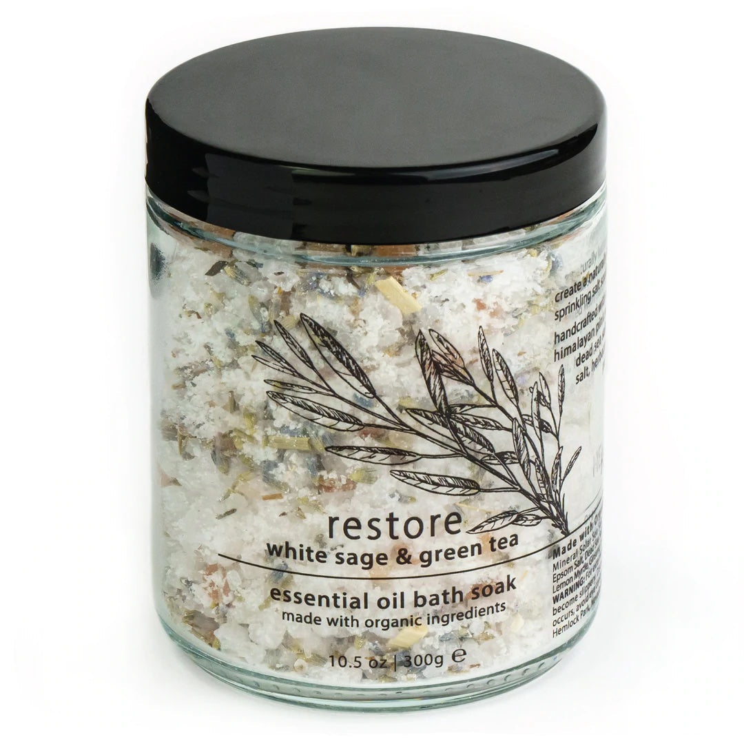 Bath soak jar with black lid; white sage & green tea salt blend