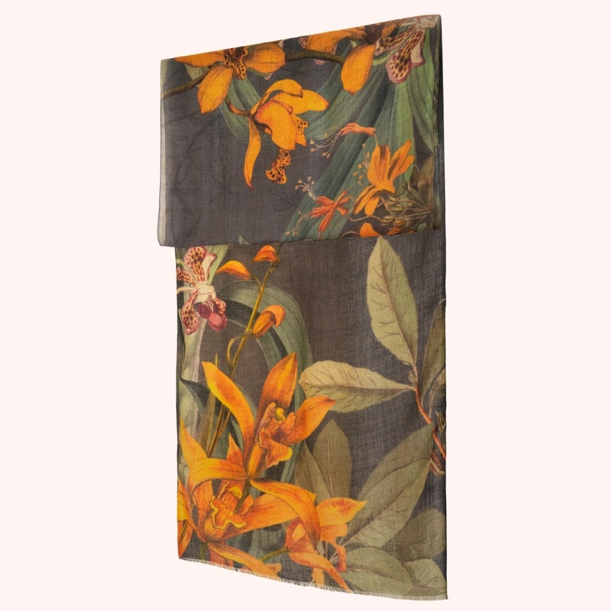 Wool Wrap - Botany Bliss in Charcoal