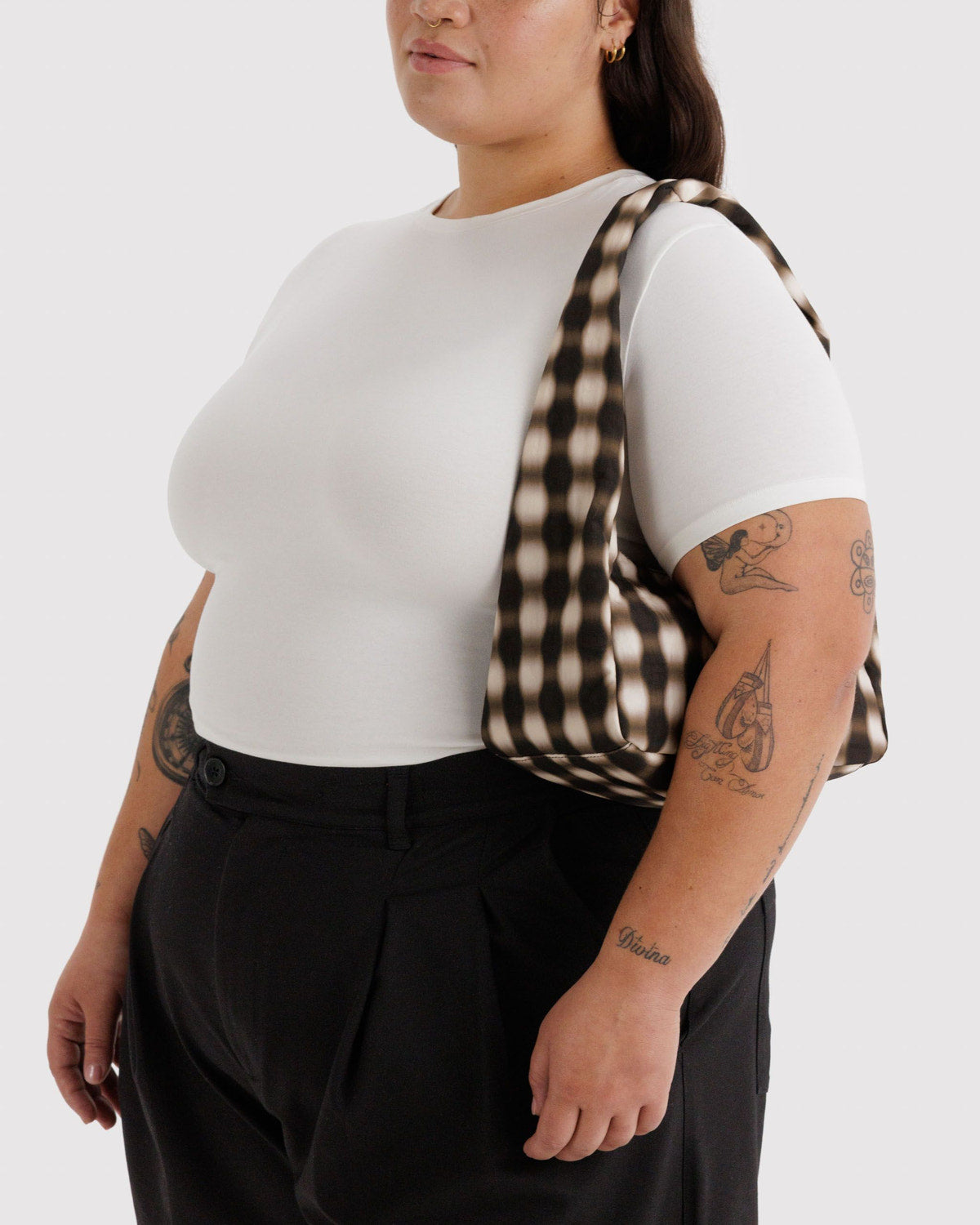Striped small nylon meringue bag with long shoulder handles