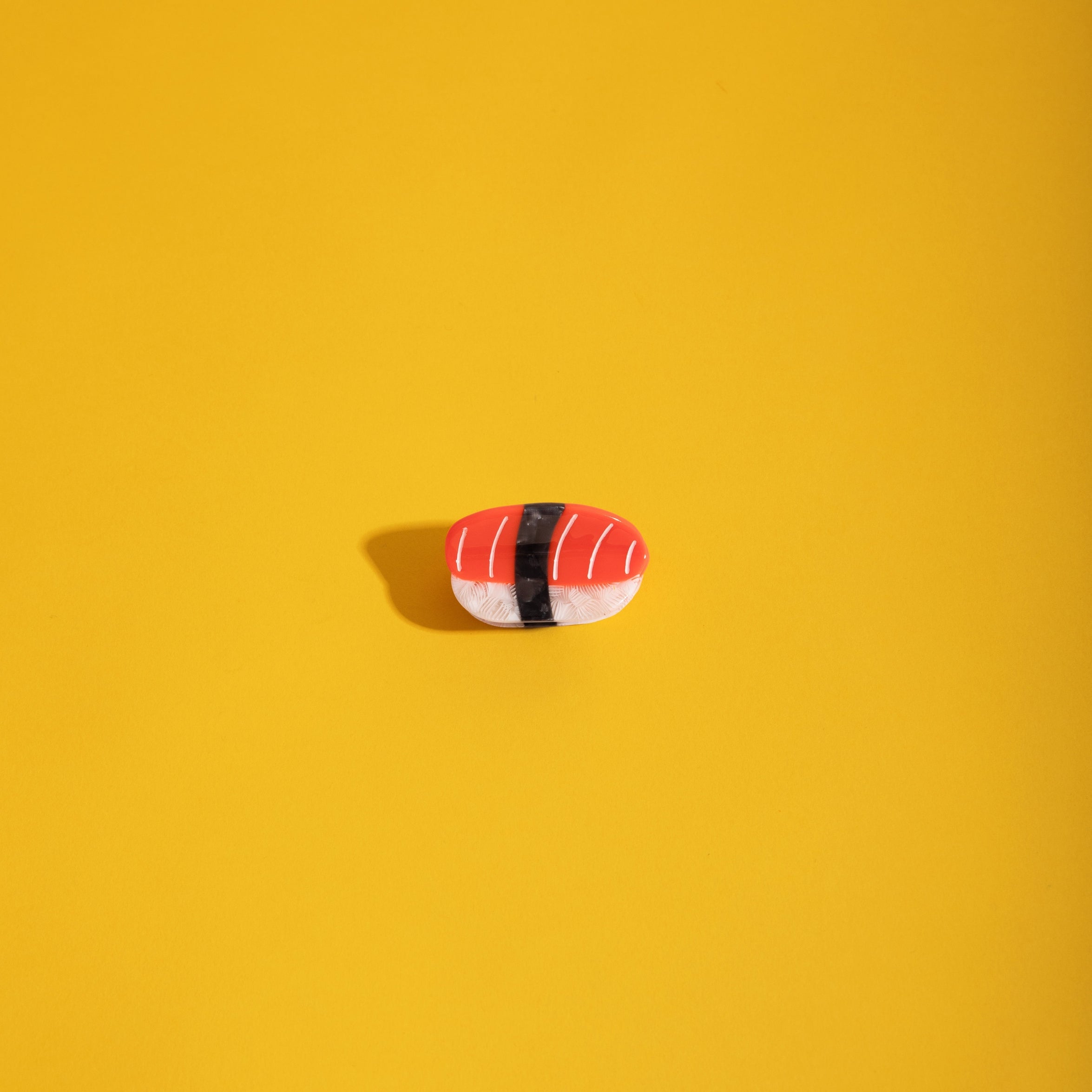 Mini red and white striped hair claw clip