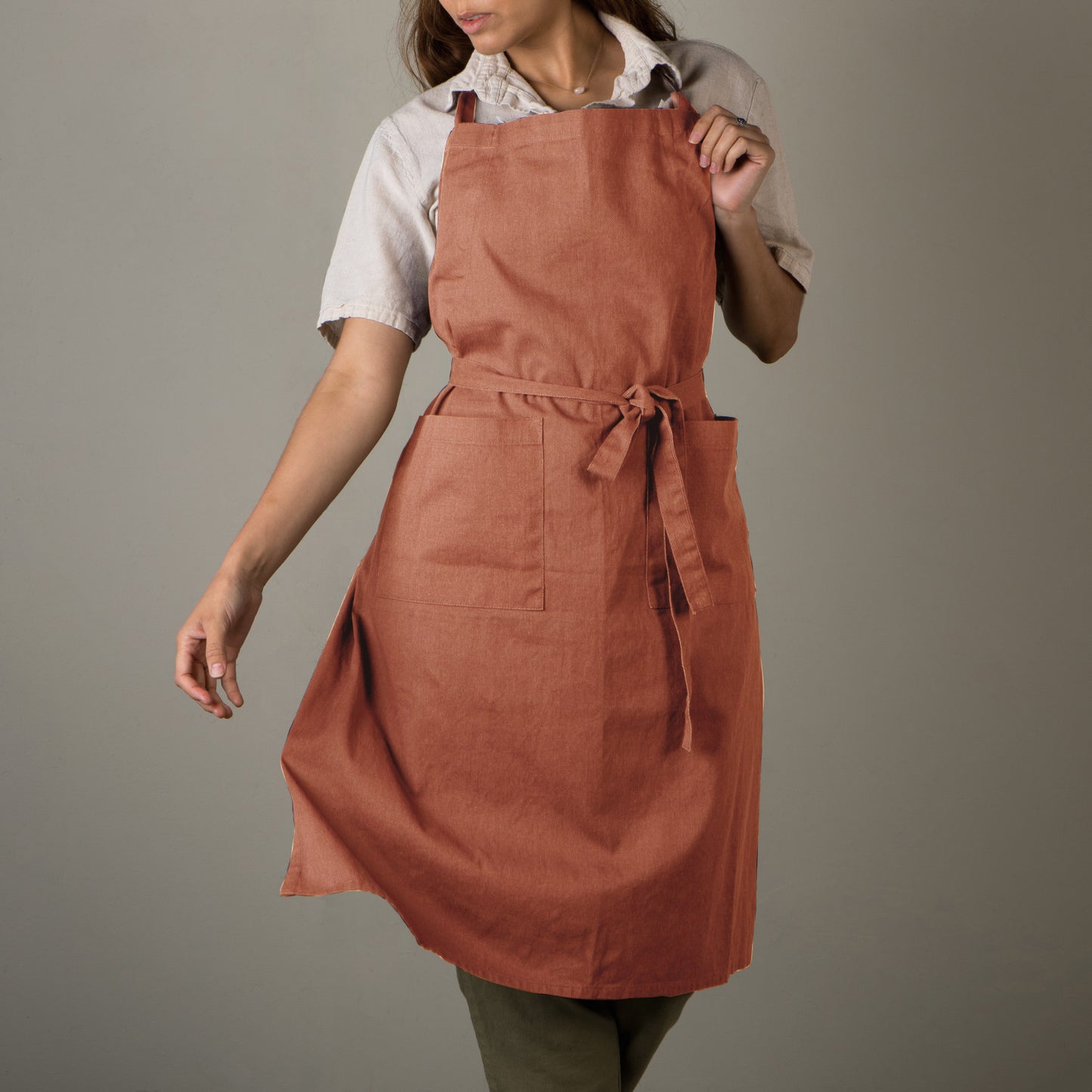 Stonewash Apron - Cinnamon Stick