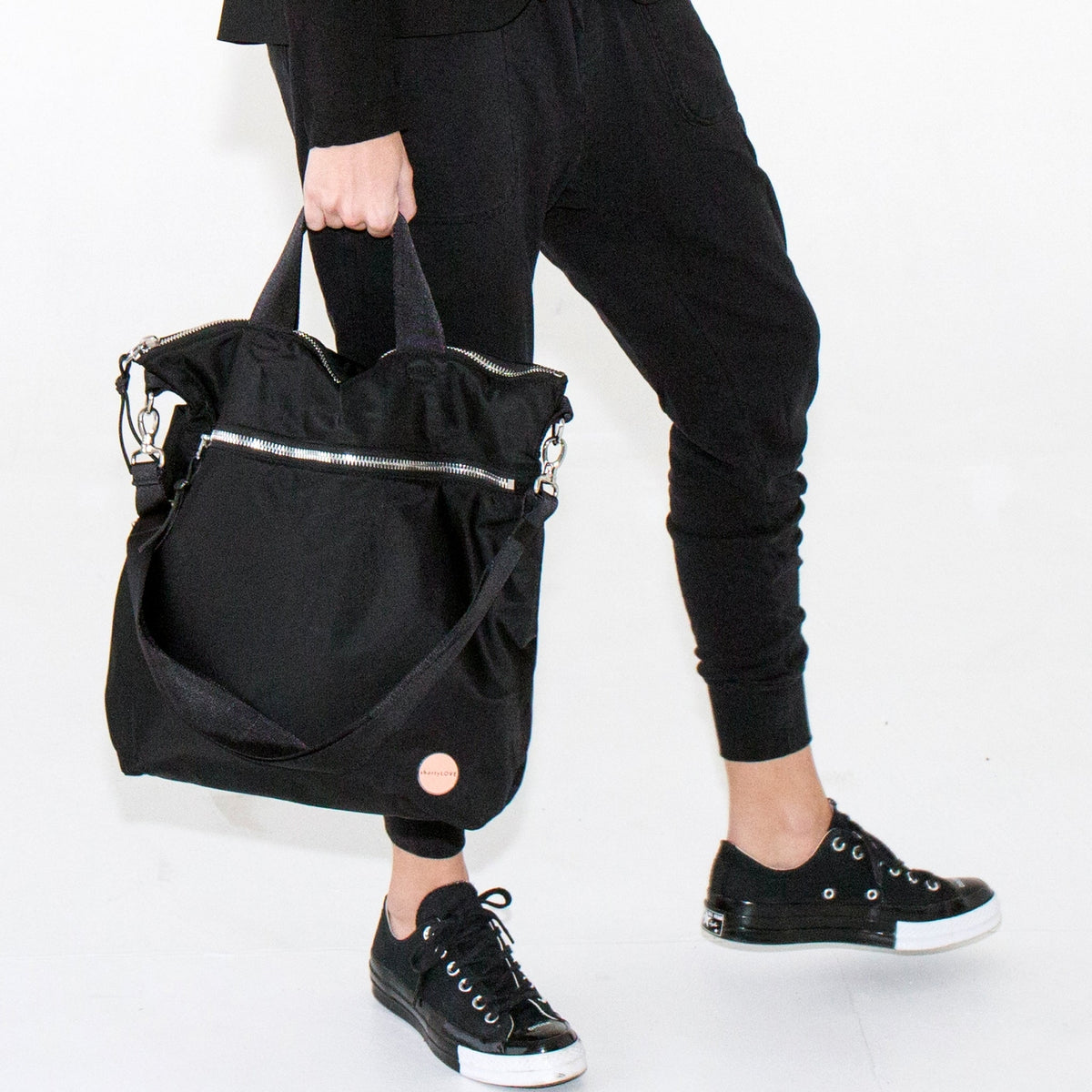 Wonder - Large Crossbody Bag - Black