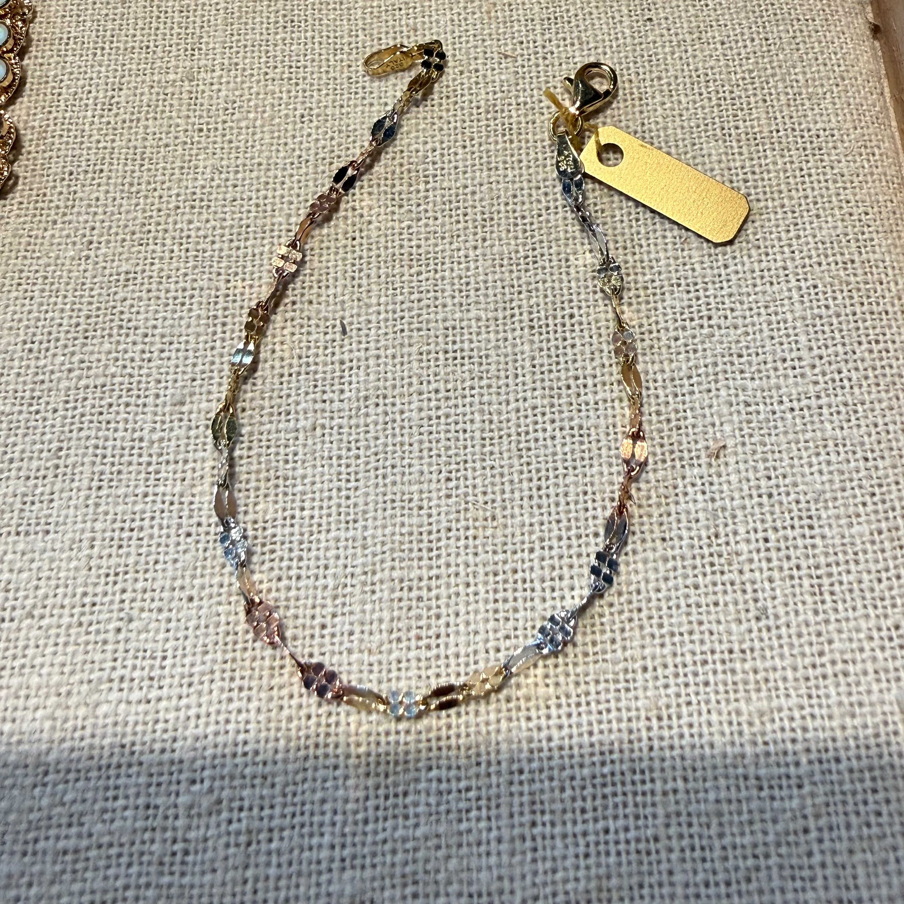 Tri-color link bracelet with multicolor bead chain and small gold lobster clasp