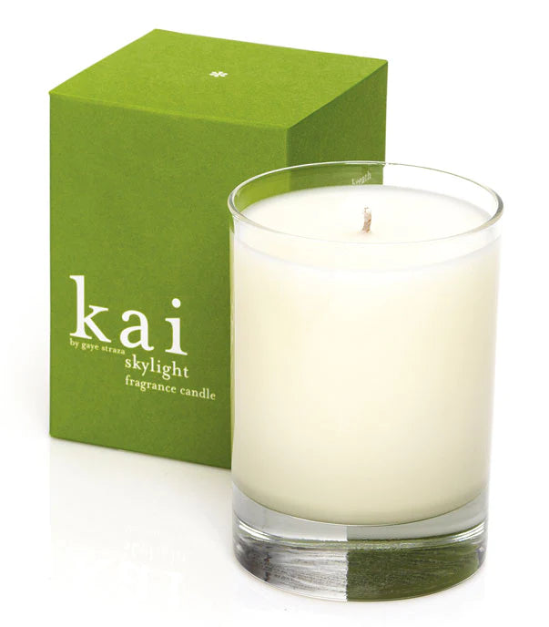 Kai skylight fragrance candle in clear glass, creamy white wax, green gift box
