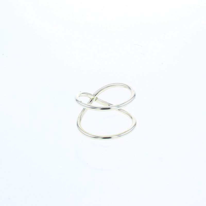 Sterling silver ring with interlocking oval loops, double band design